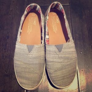 TOMS Avalon Womens Grey Textured Woven Slip-ons 7M